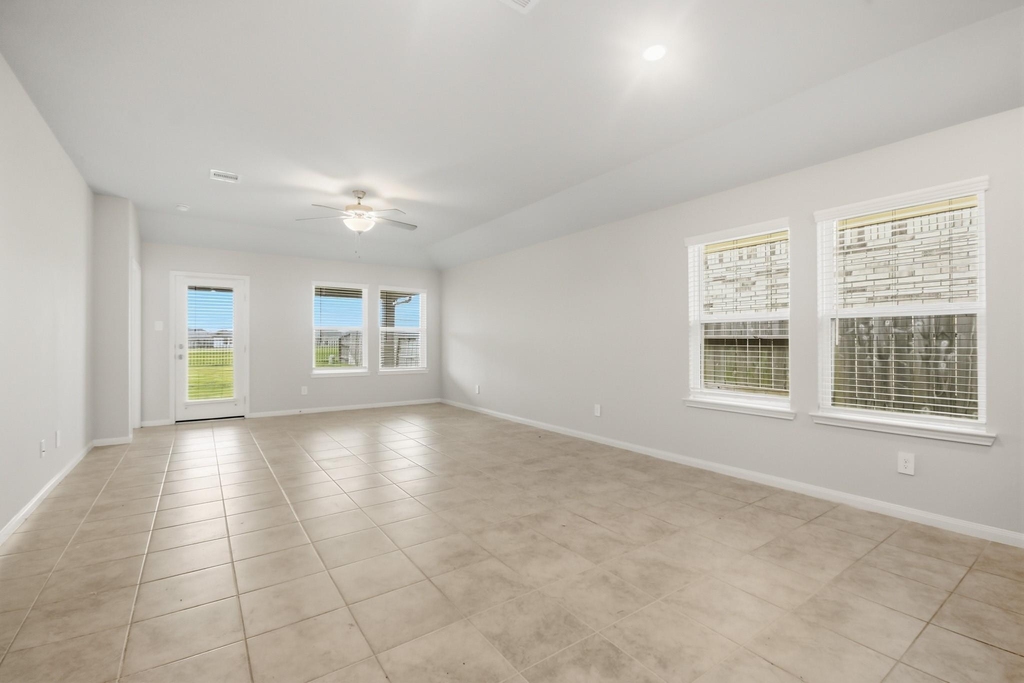 1207 Cascade Hills Drive - Photo 6