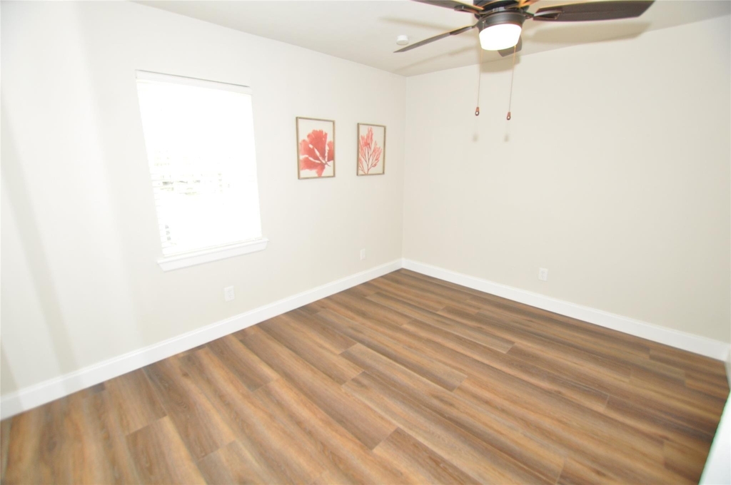 2655 Fountain View Street - Photo 11