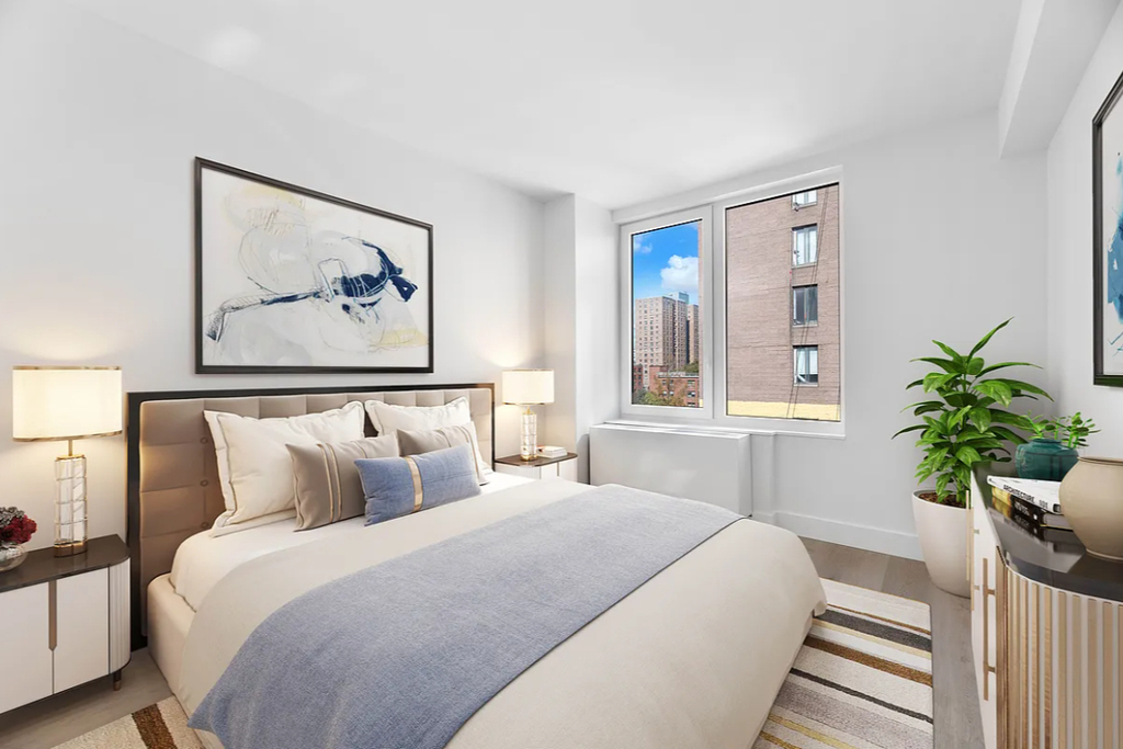1650 Madison Avenue - Photo 3