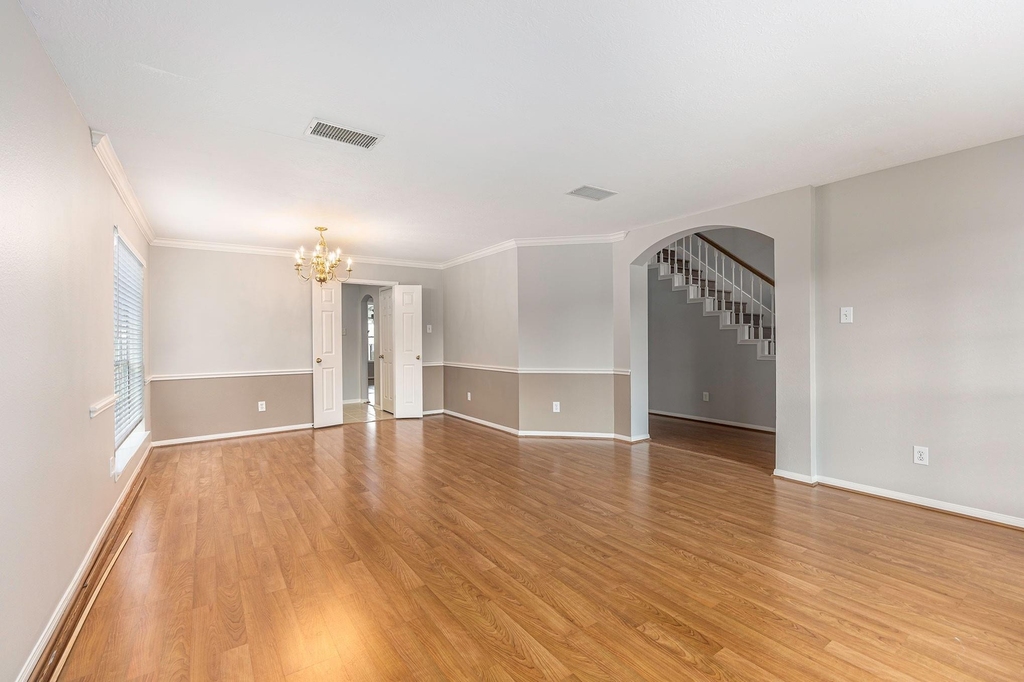 3603 Ne Beacon Hill Drive - Photo 4