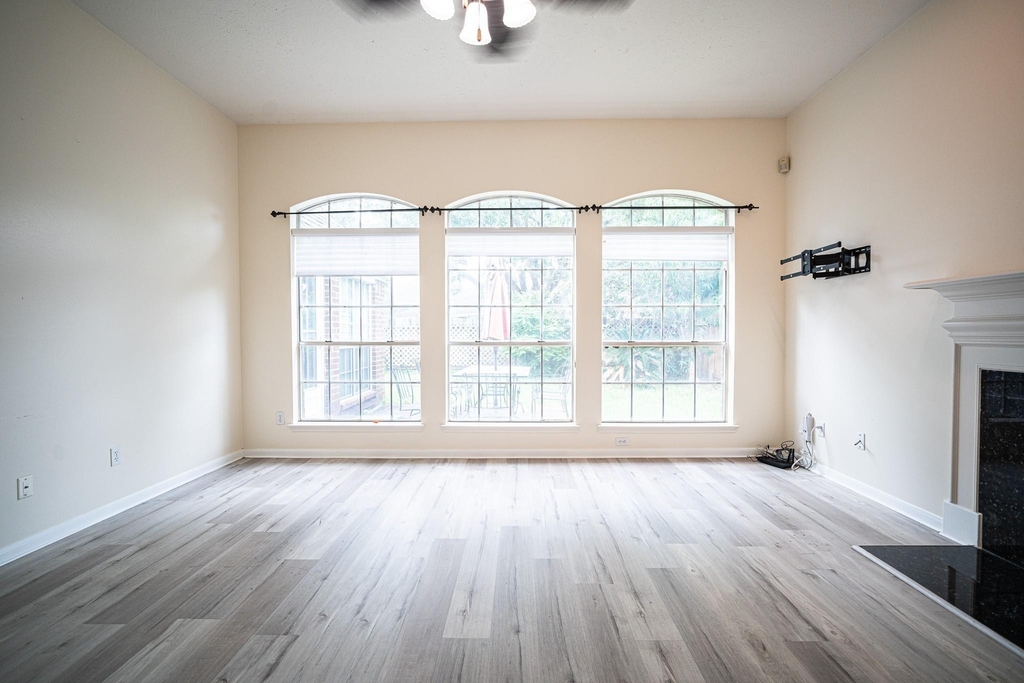 4503 Oak Valley Drive - Photo 14