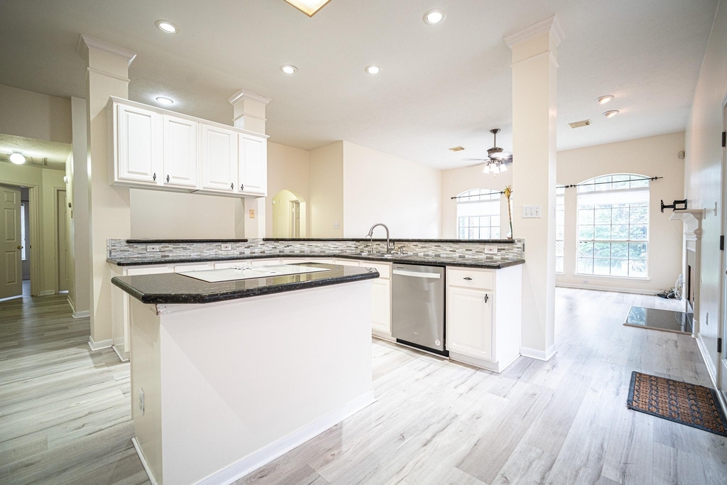 4503 Oak Valley Drive - Photo 13