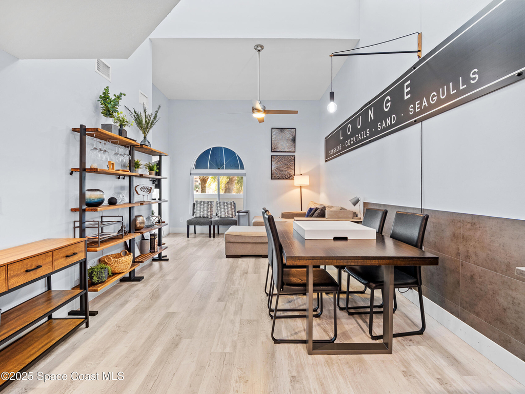 8600 Ridgewood Avenue - Photo 2