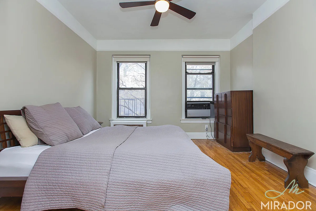 234 West 16th Street - Photo 2