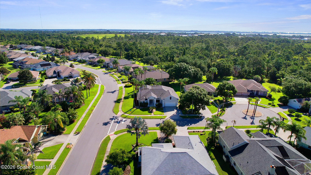 768 Harrier Court - Photo 12