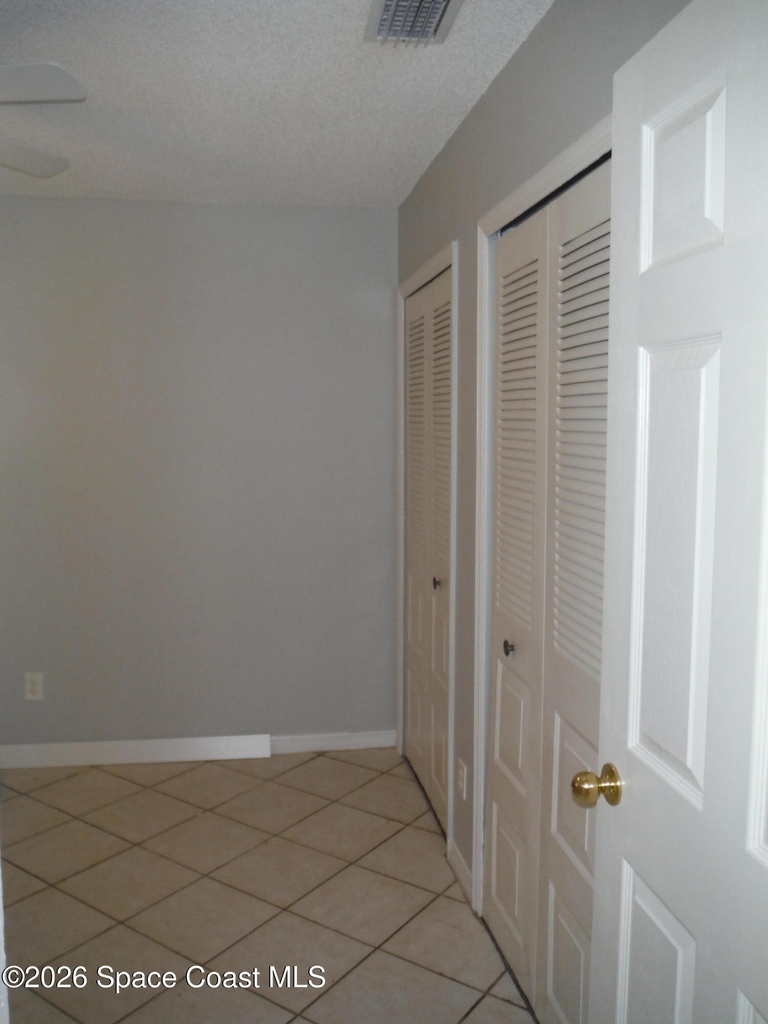 3035 Sir Hamilton Circle - Photo 10