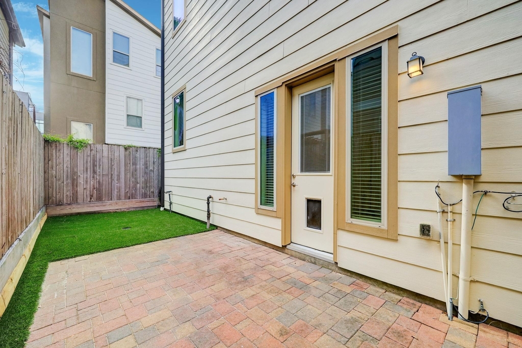 1518 Birdsall Street - Photo 20