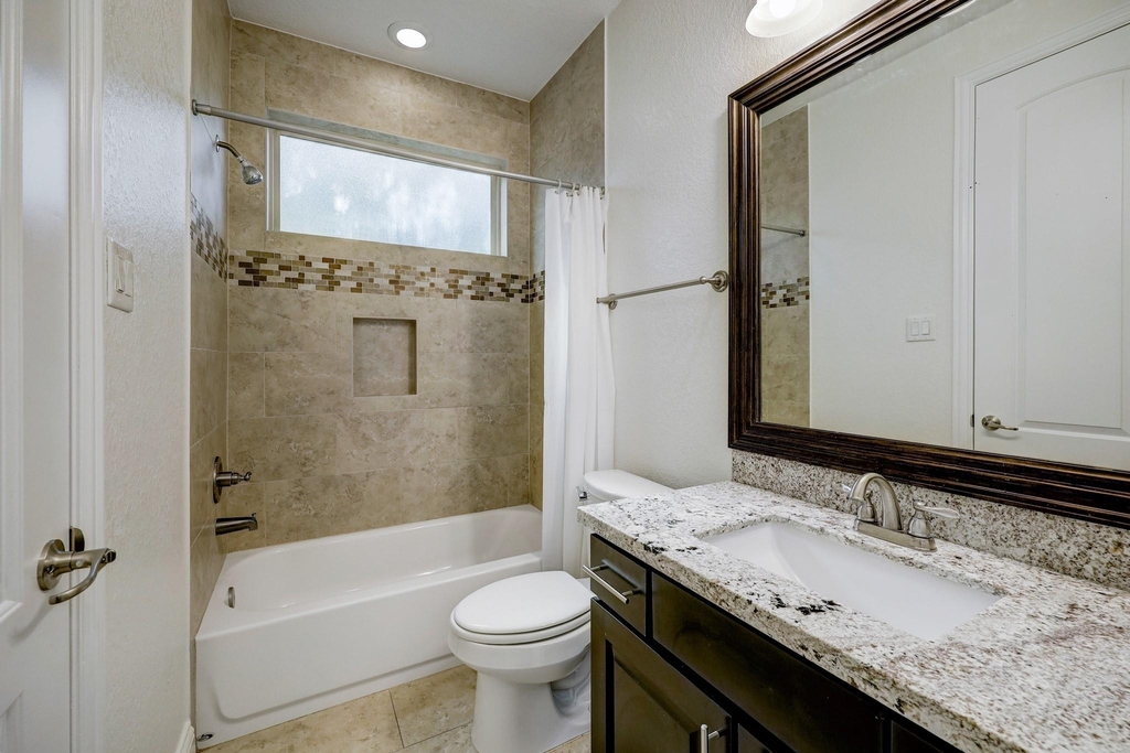 1518 Birdsall Street - Photo 19