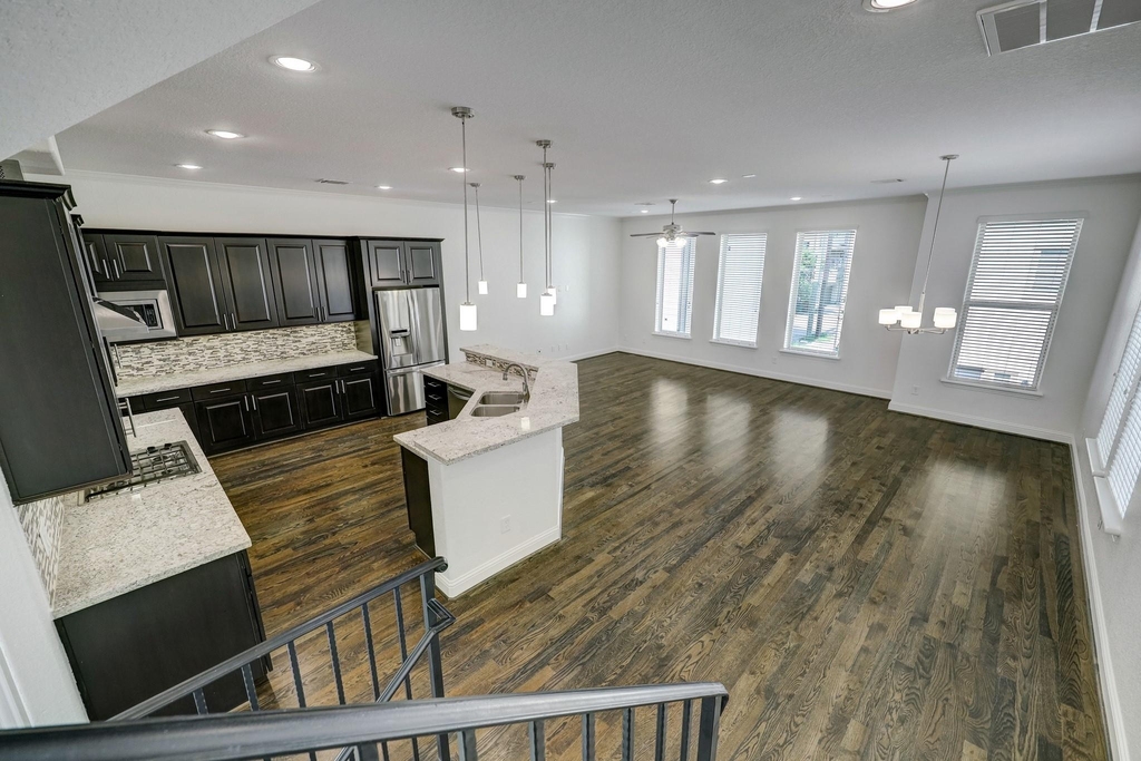 1518 Birdsall Street - Photo 9