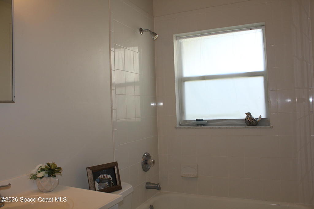 651 Palm Drive - Photo 5