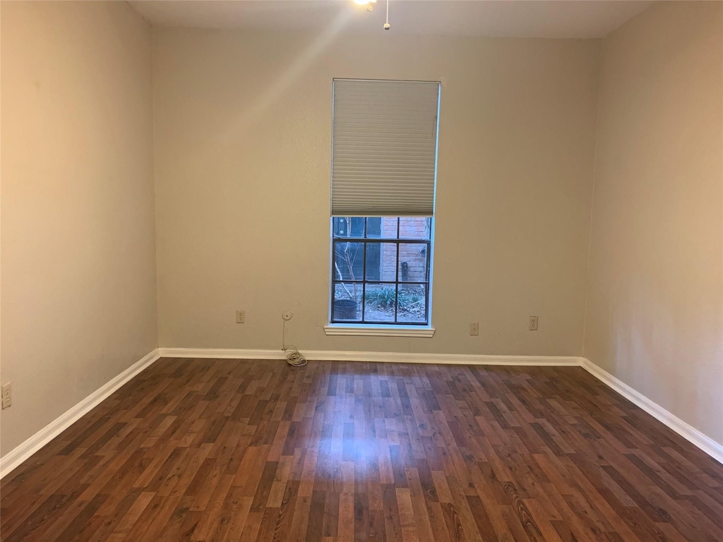 2475 Underwood Street - Photo 9