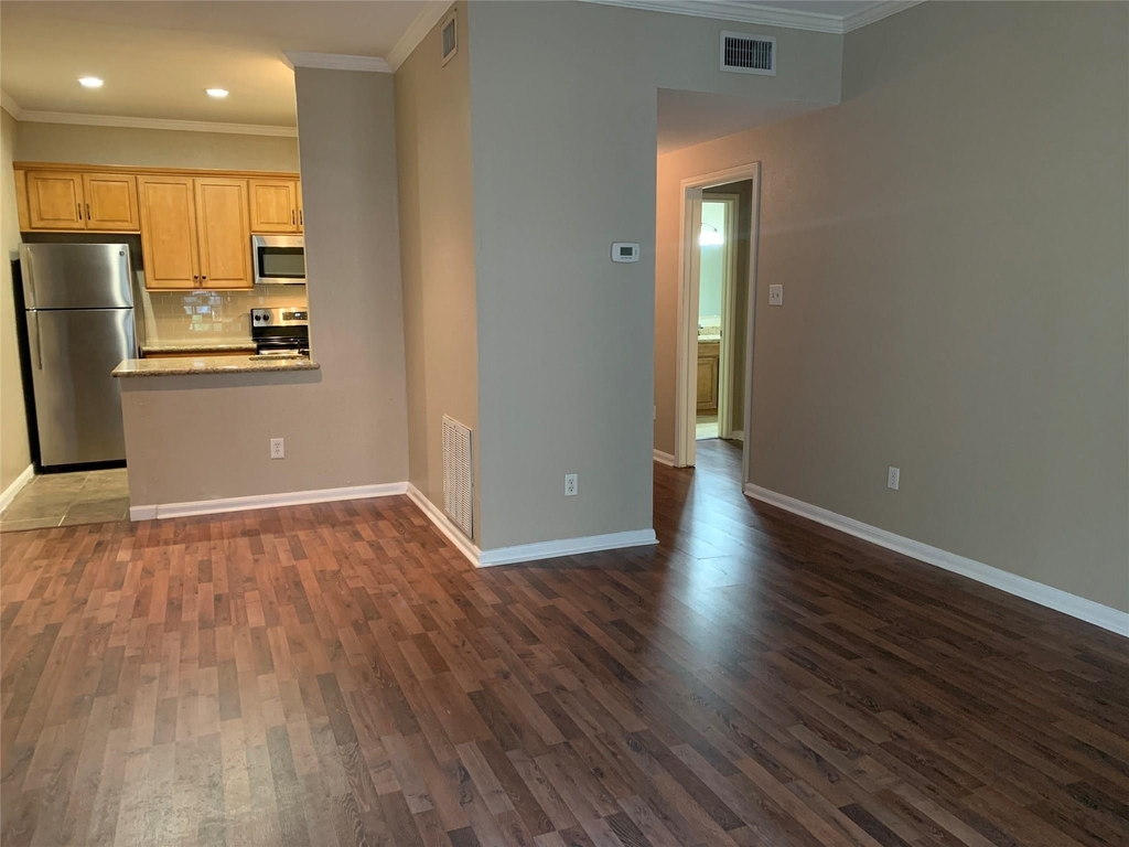 2475 Underwood Street - Photo 4