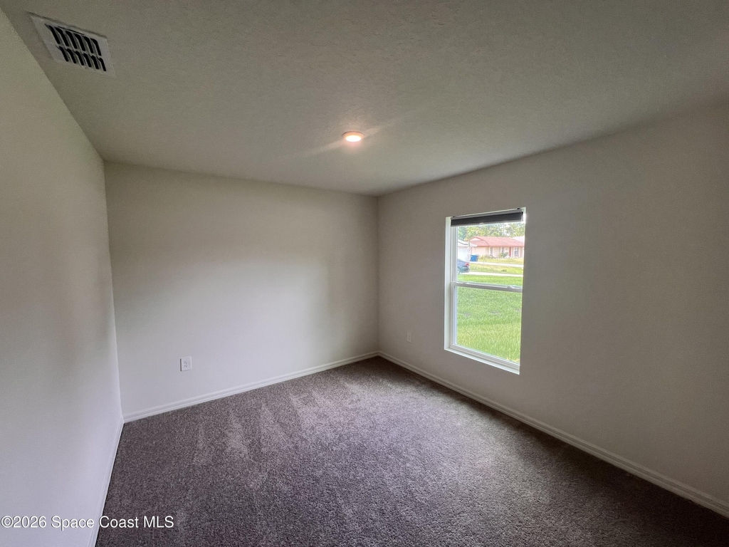 2182 Watkins Road Se - Photo 1
