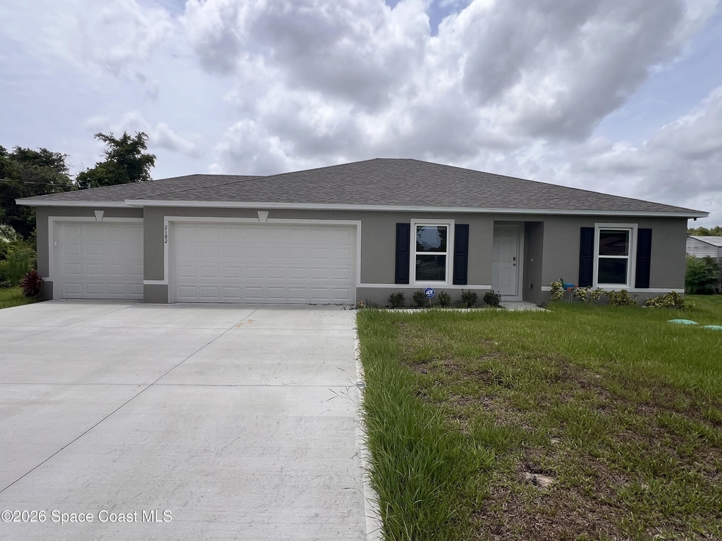 2182 Watkins Road Se - Photo 0