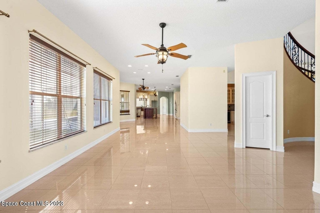 9235 Babcock Street Se - Photo 15