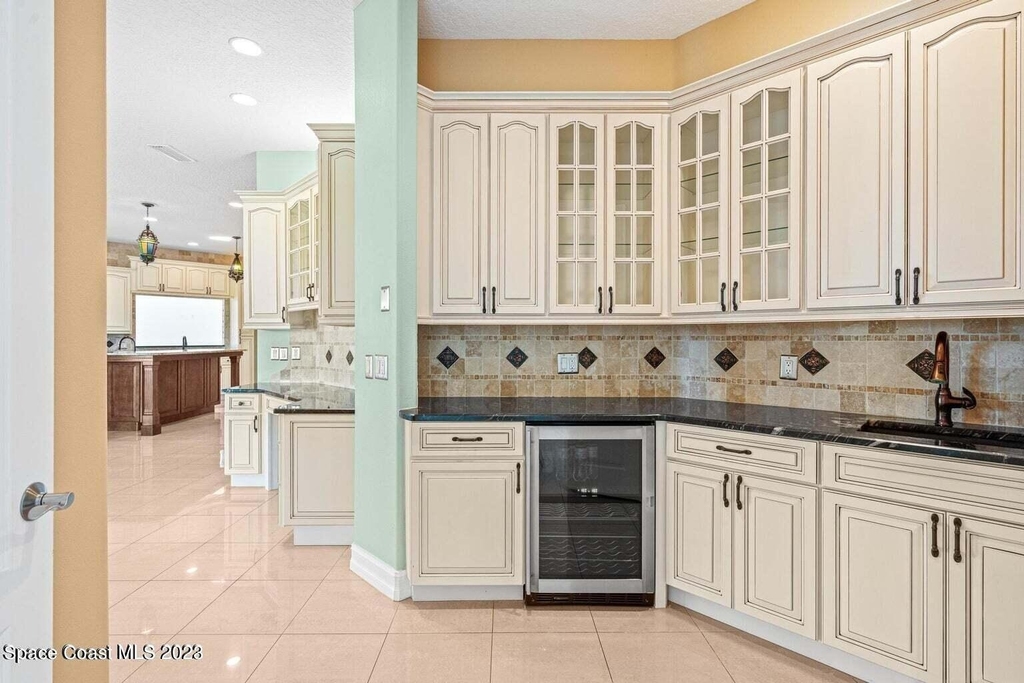 9235 Babcock Street Se - Photo 14