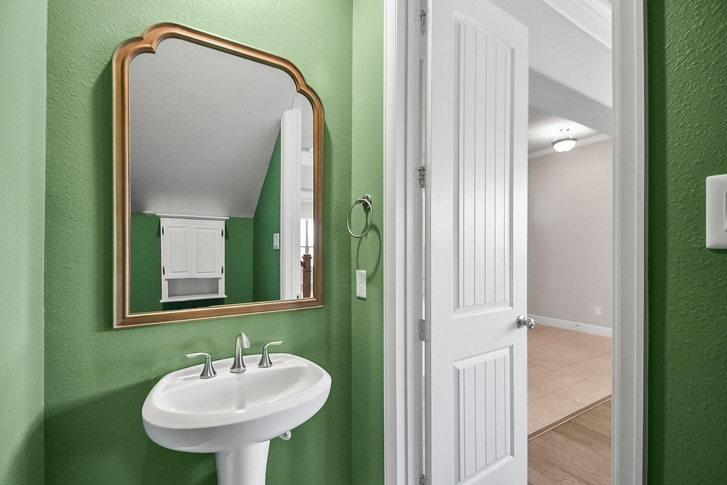 5328 Larkin Street - Photo 21