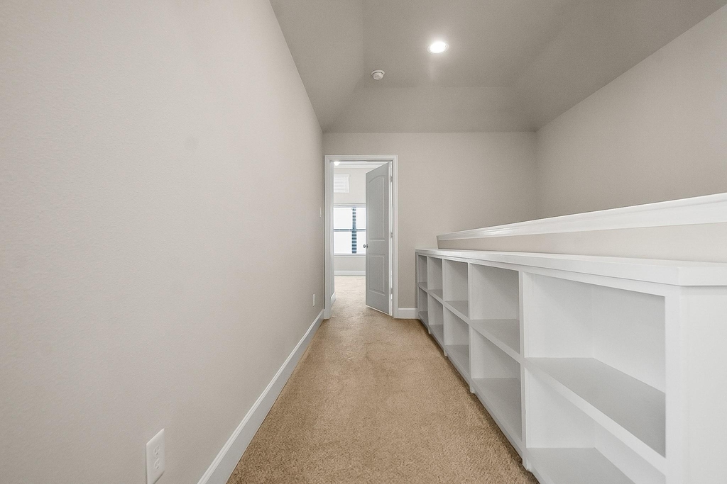 5328 Larkin Street - Photo 20