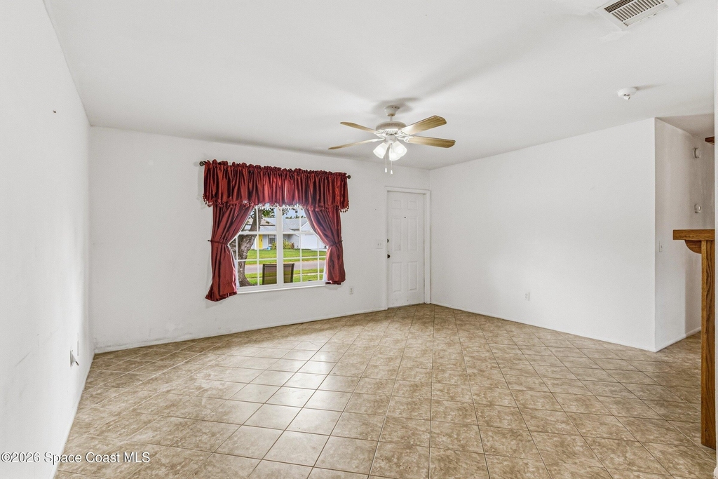 1265 Ethel Circle Ne - Photo 7