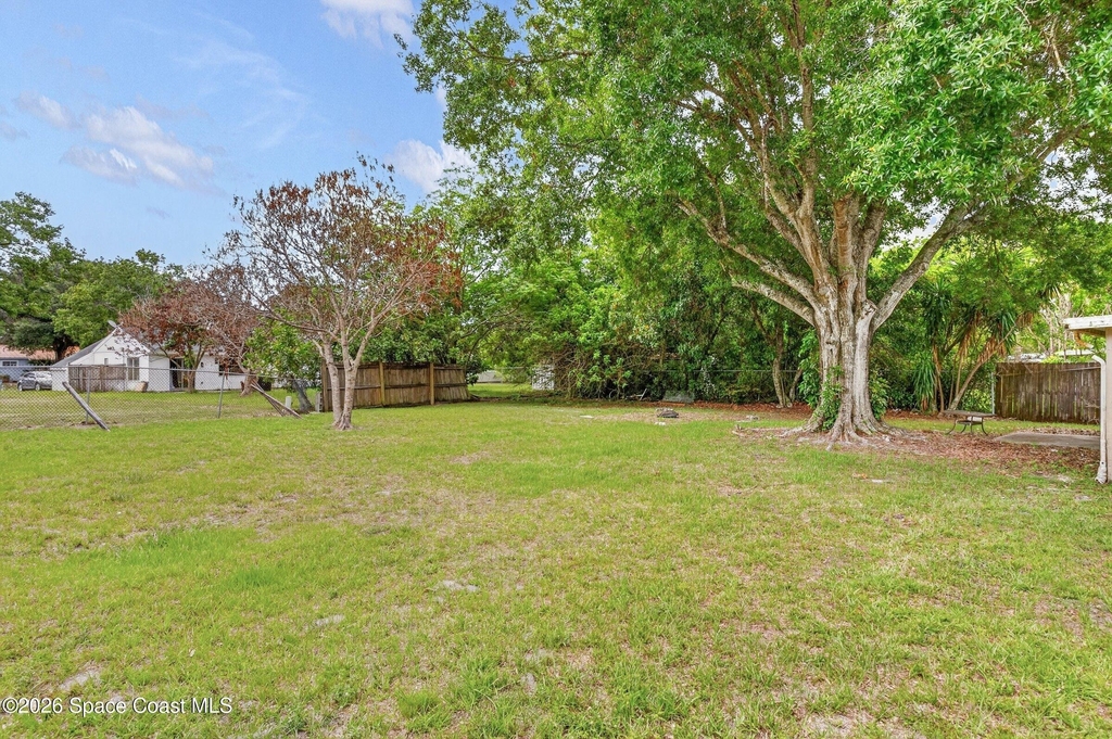 1265 Ethel Circle Ne - Photo 24