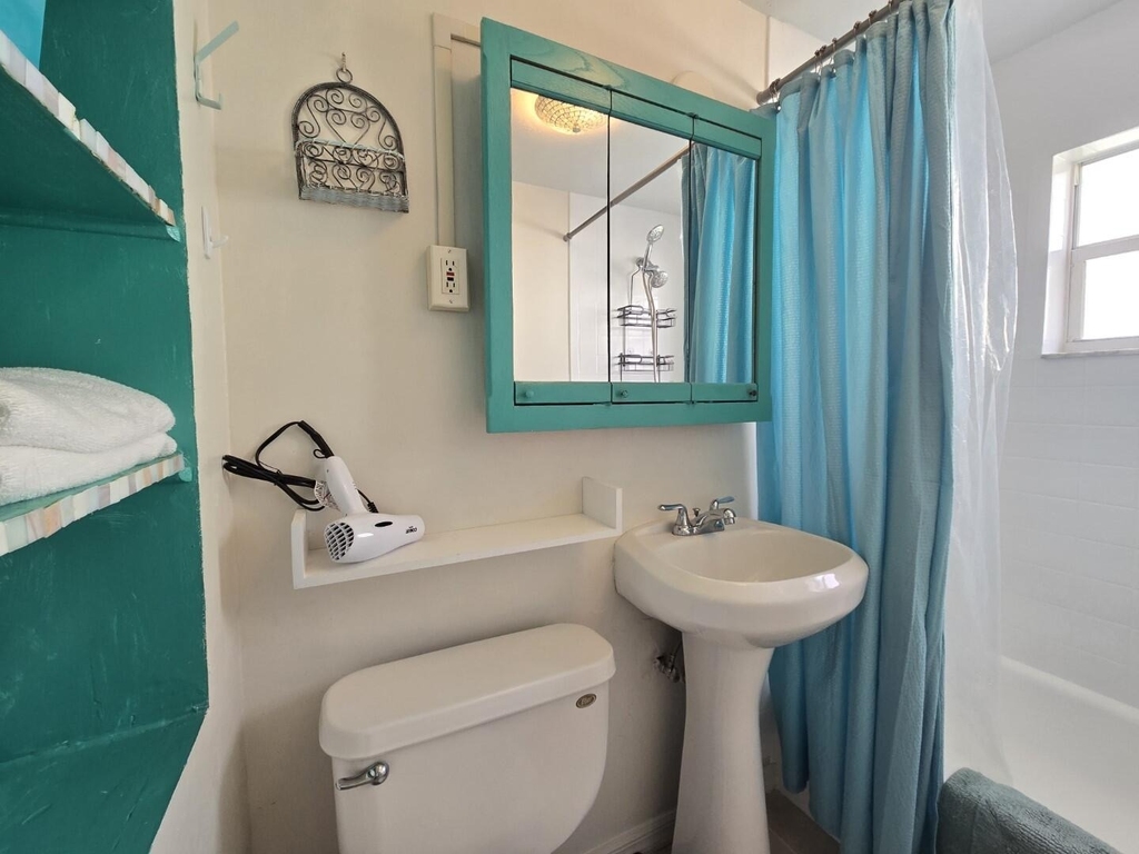 7605 Ridgewood Avenue - Photo 20