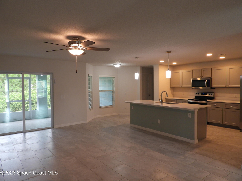 1530 Paley Circle Se - Photo 3