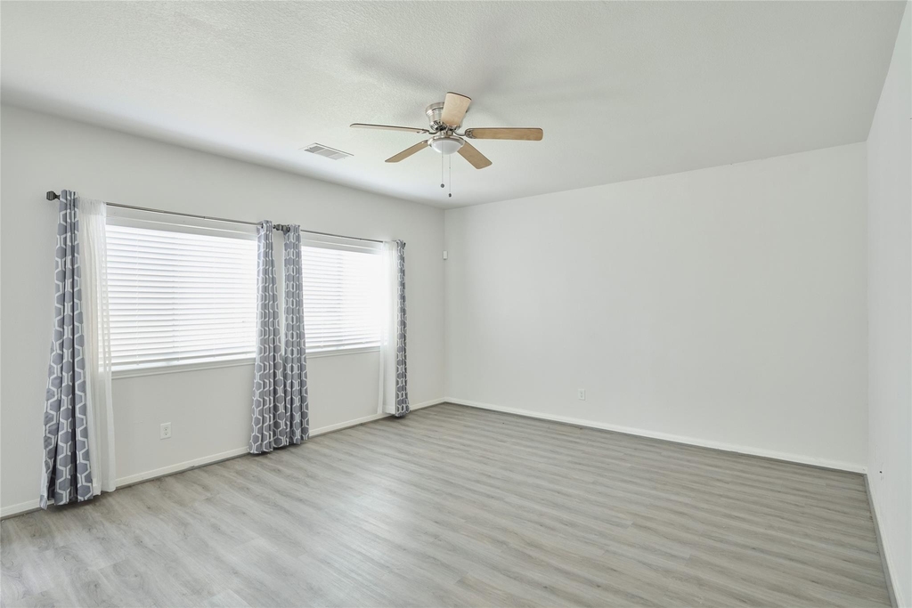 21718 Grassy Hill Lane - Photo 27