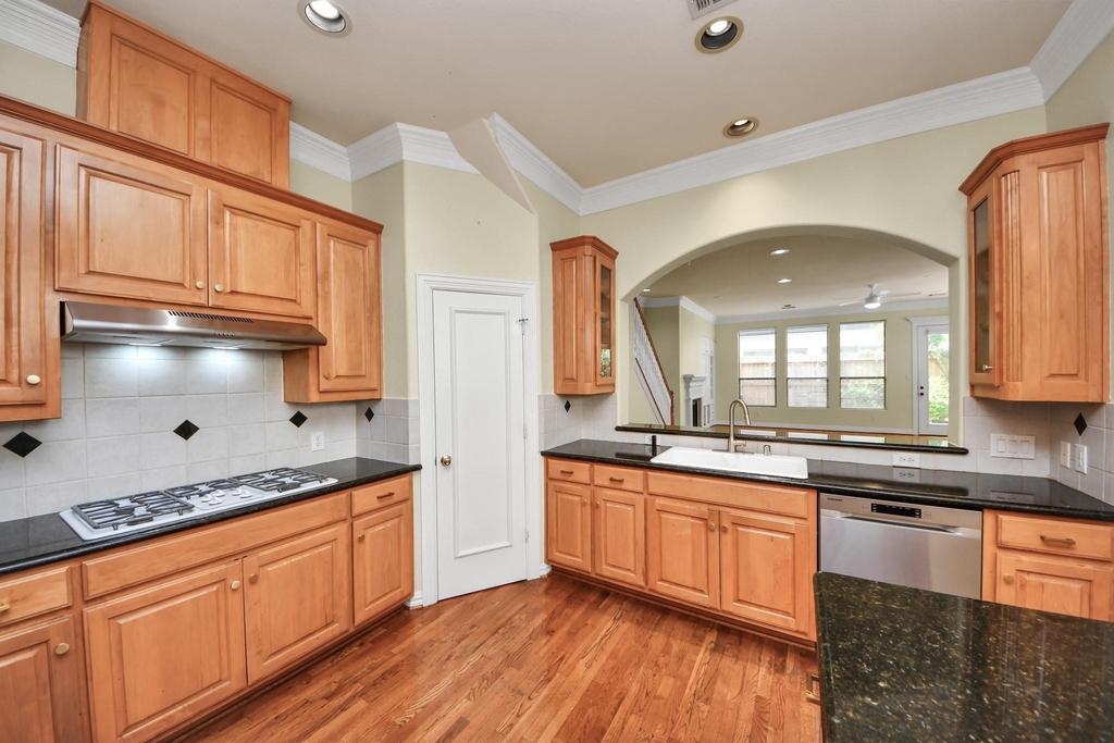 605 W Polk Street - Photo 15