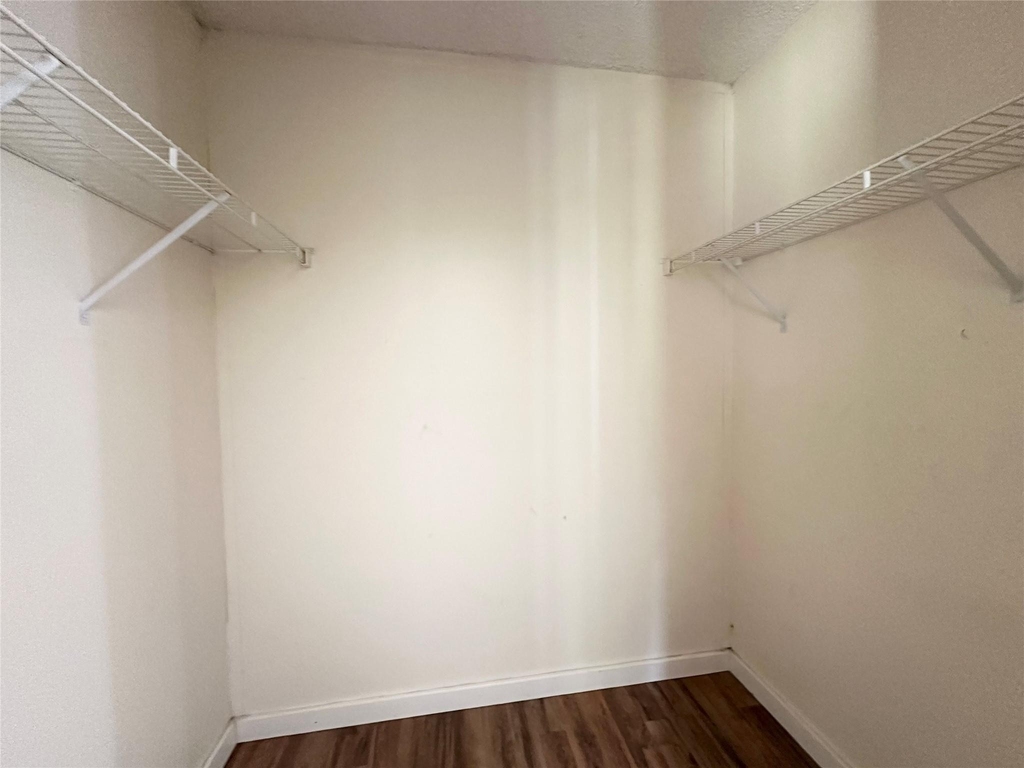 18143 Breezy Drive - Photo 27