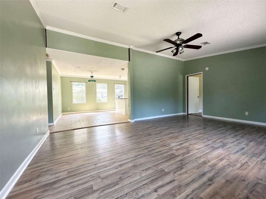 18143 Breezy Drive - Photo 22