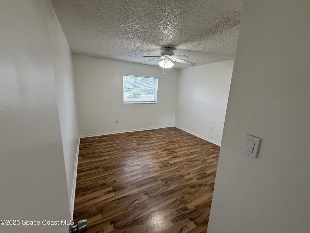 5425 Country Lane - Photo 7