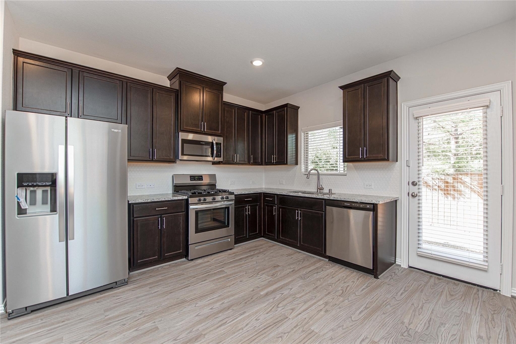 107 Silver Sky Court - Photo 9