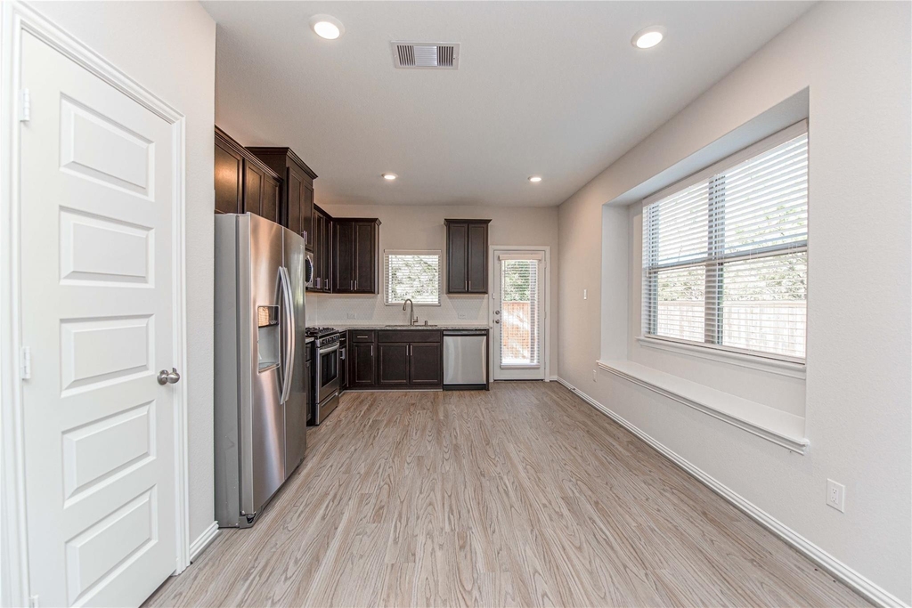107 Silver Sky Court - Photo 8
