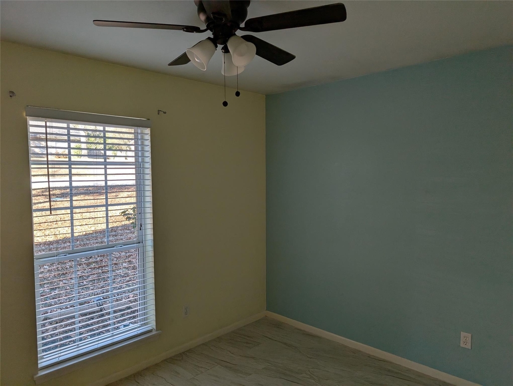 232 Parkhill - Photo 6