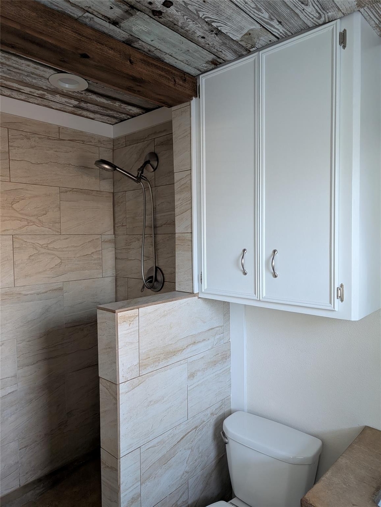 232 Parkhill - Photo 8