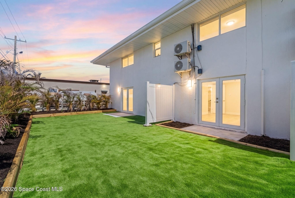 210 6th Avenue - Photo 1