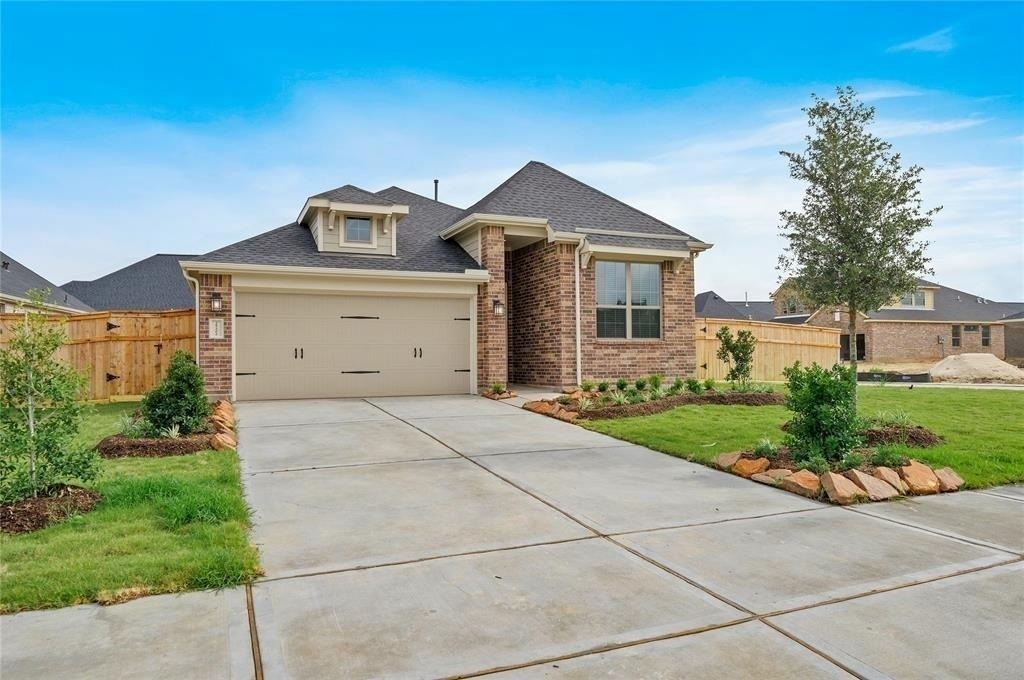 29202 Everett Ridge Lane - Photo 1