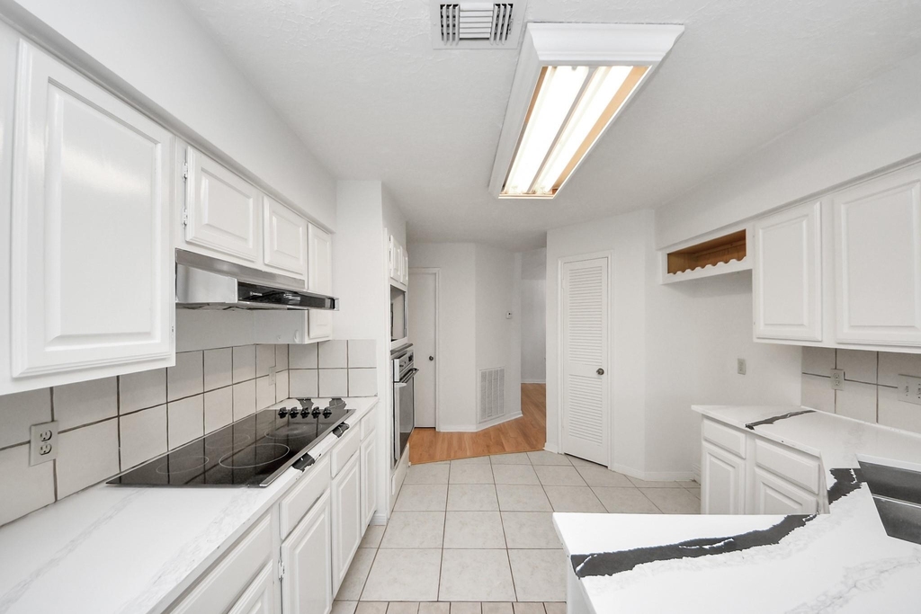 3611 Bee Bayou Lane - Photo 14