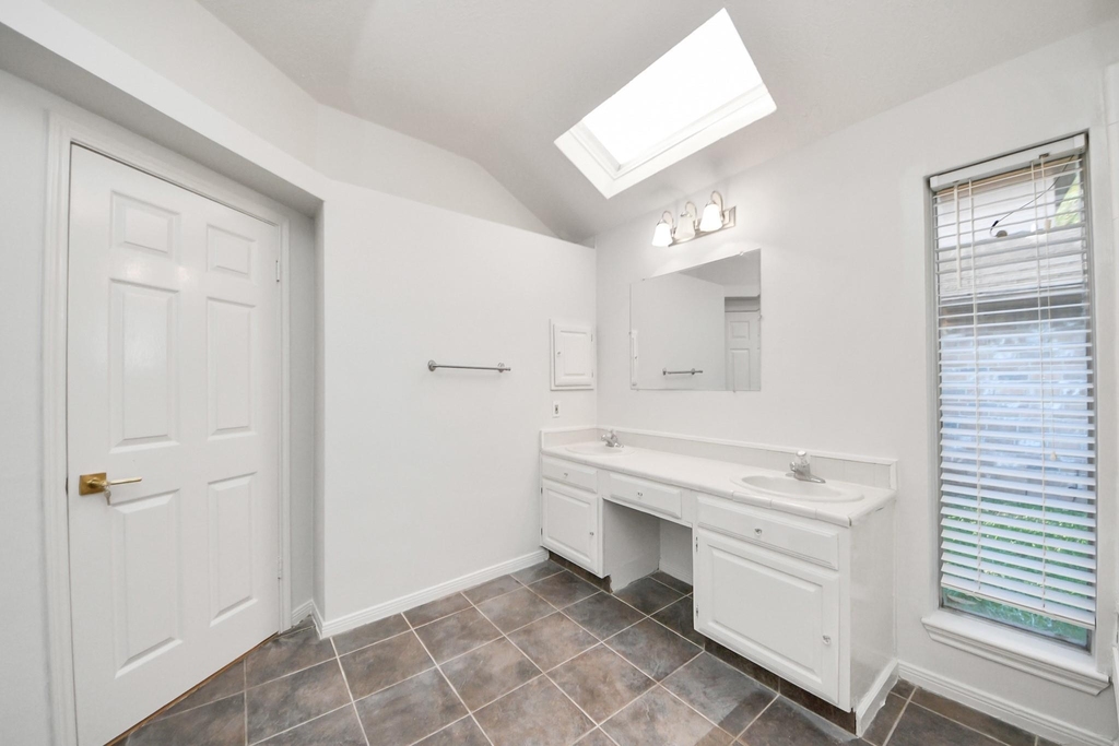 3611 Bee Bayou Lane - Photo 25