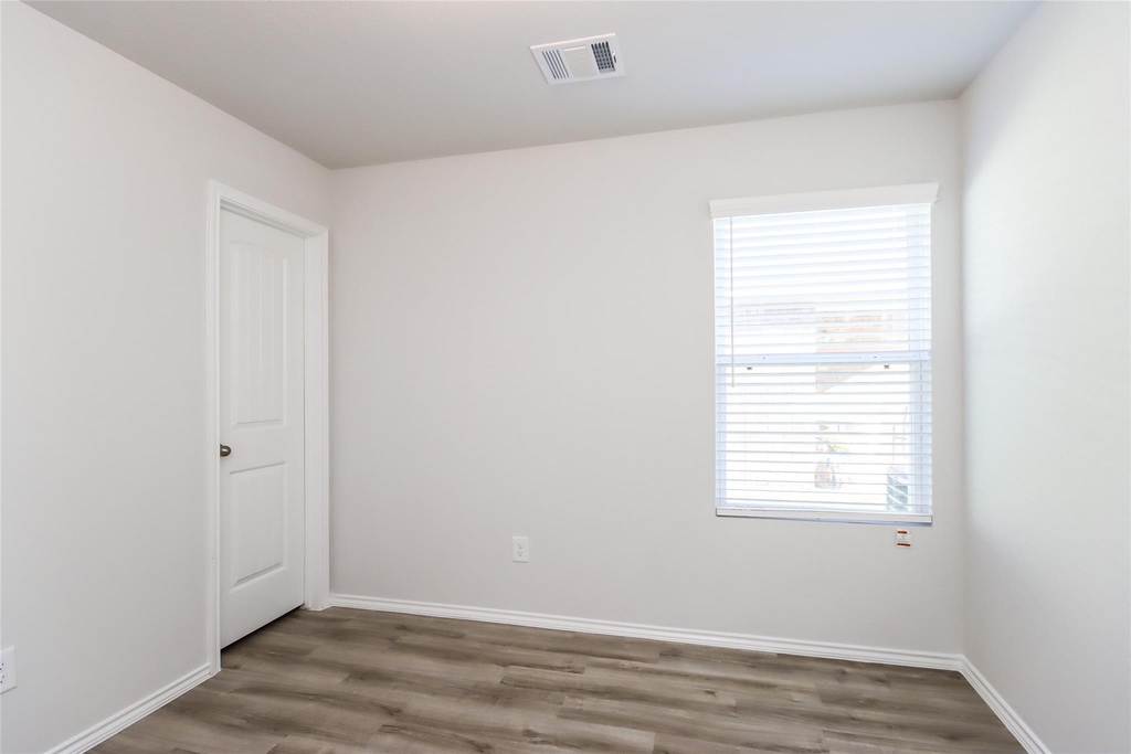 17327 Cuthbert Street - Photo 14
