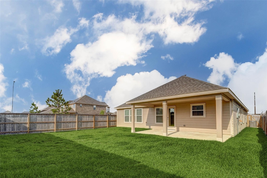 7706 Coral Key Drive - Photo 24