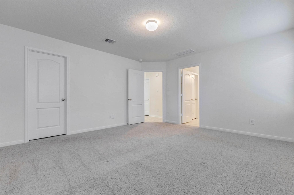 7706 Coral Key Drive - Photo 16