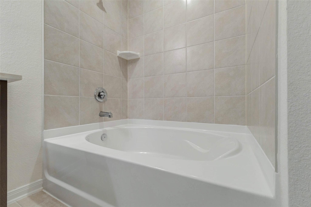 7706 Coral Key Drive - Photo 19