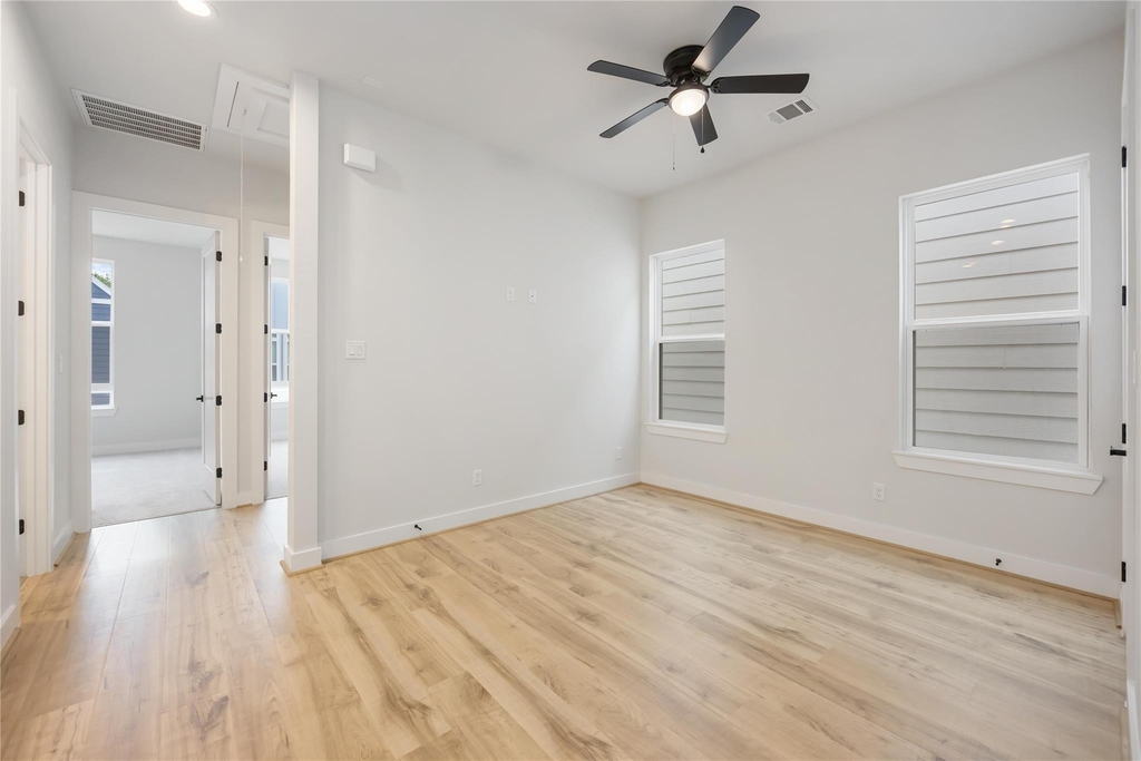 6112 De Campo Street - Photo 9