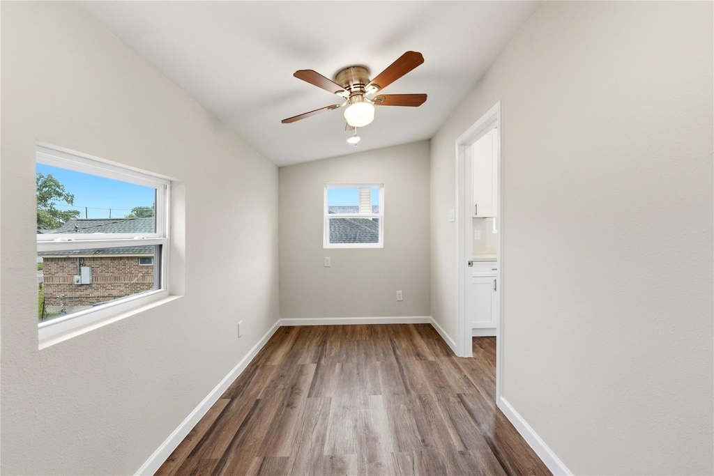 7010 Brownsville Street - Photo 19