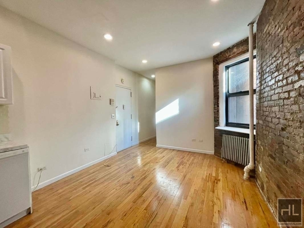 East 3rd Street - Photo 2