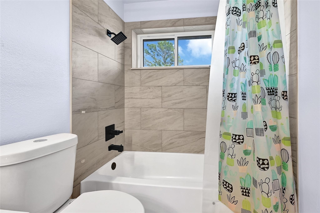 5910 Rolff Lane - Photo 20