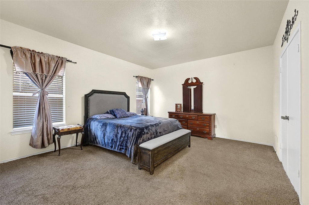 5910 Rolff Lane - Photo 38