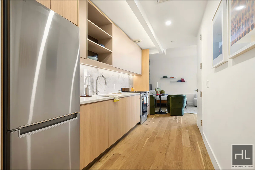 Rockwell Place - Photo 4