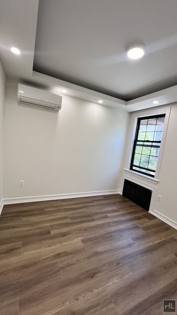 251 East 55 Street - Photo 10